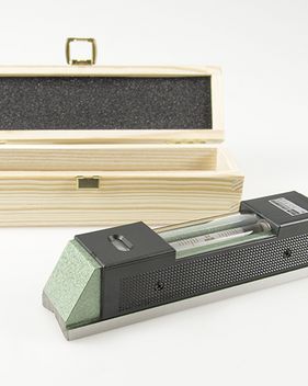 Stiefelmayer-Contento hochpräzise Wellen-Wasserwaagen mit Holzbo